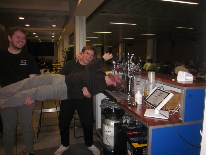 dodsquake/20251212195848_00