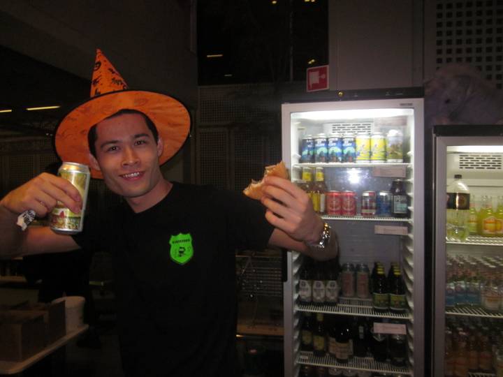 halloween/20251031184235_00