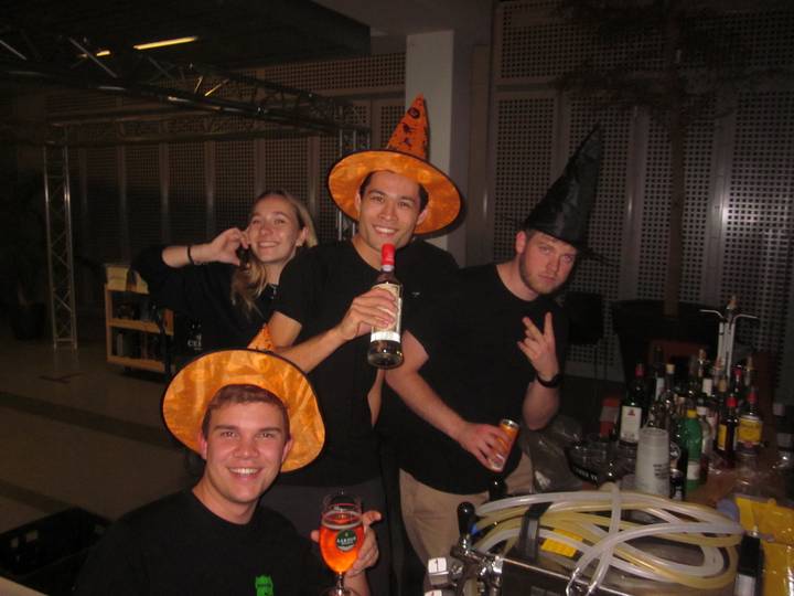 halloween/20251031203950_00