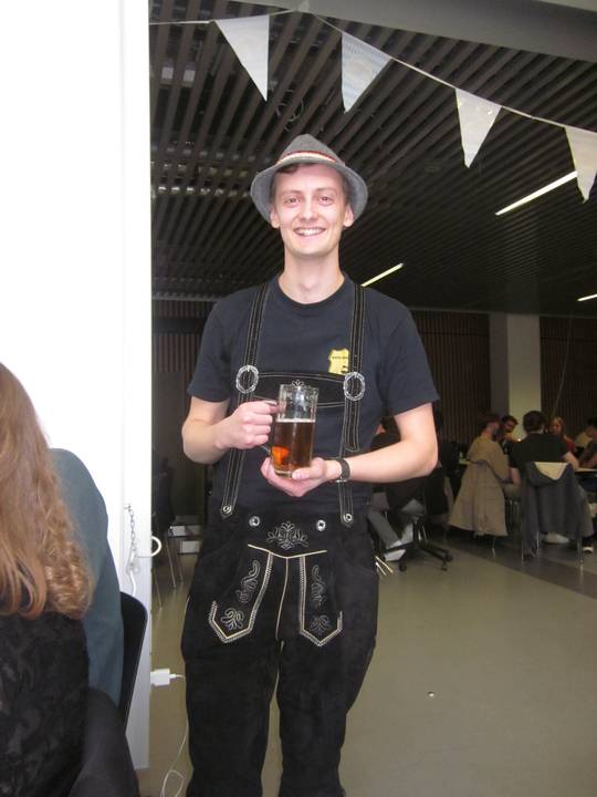 oktoberfest/20251003164206_00