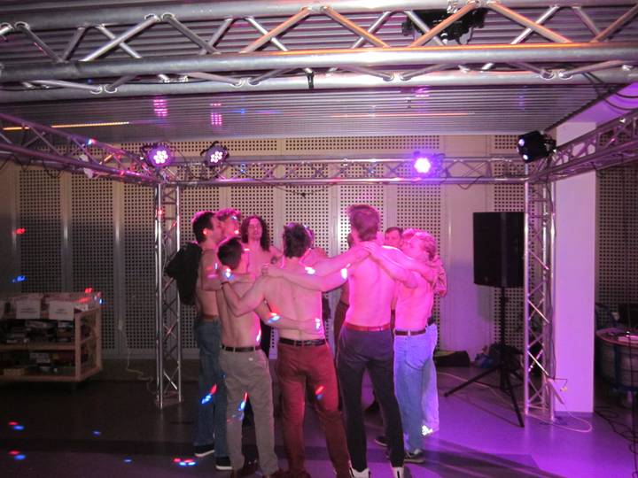 k-dag-2026/20260417202922_00