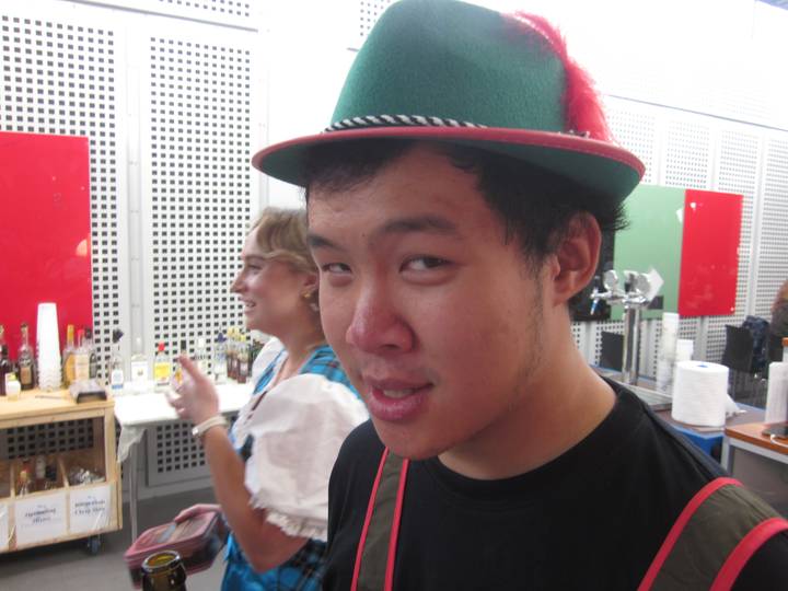 oktoberfest/20261002155111_00