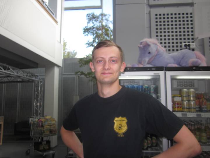 rusuge/20260821132725_00