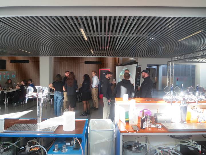 sponsorbar-m-uber/20260327015607_00